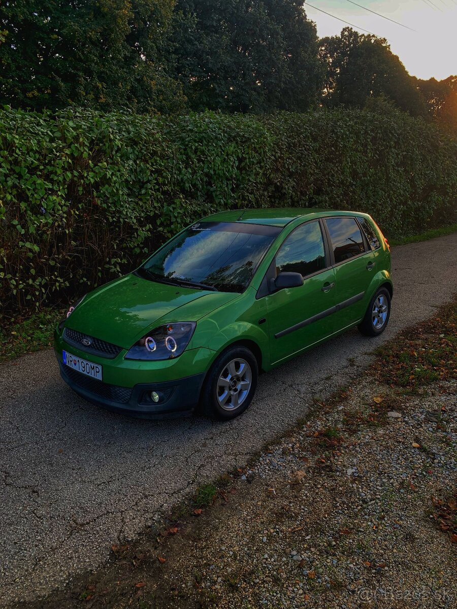 Predám Ford fiesta