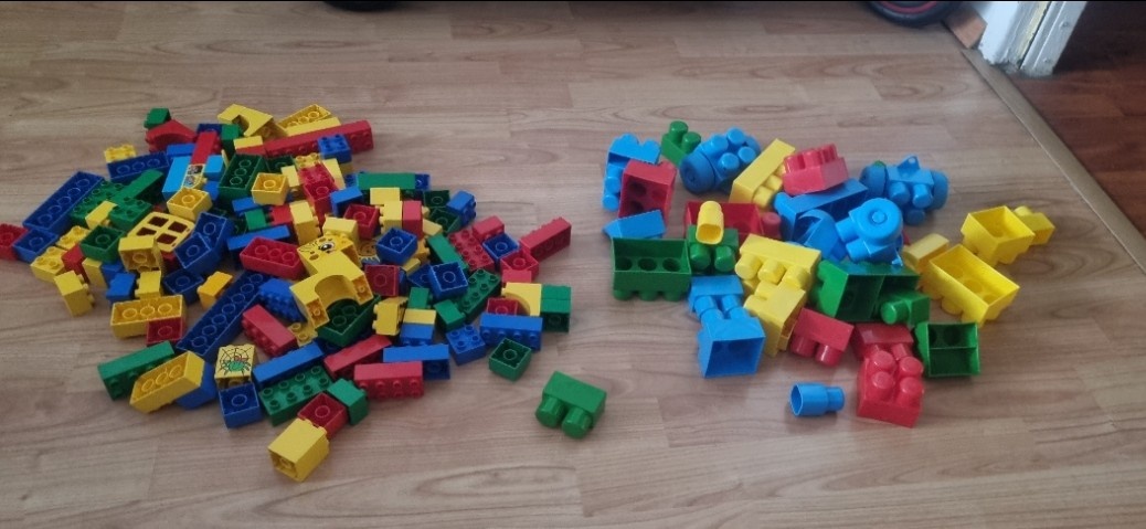 Lego malé a veľké kocky