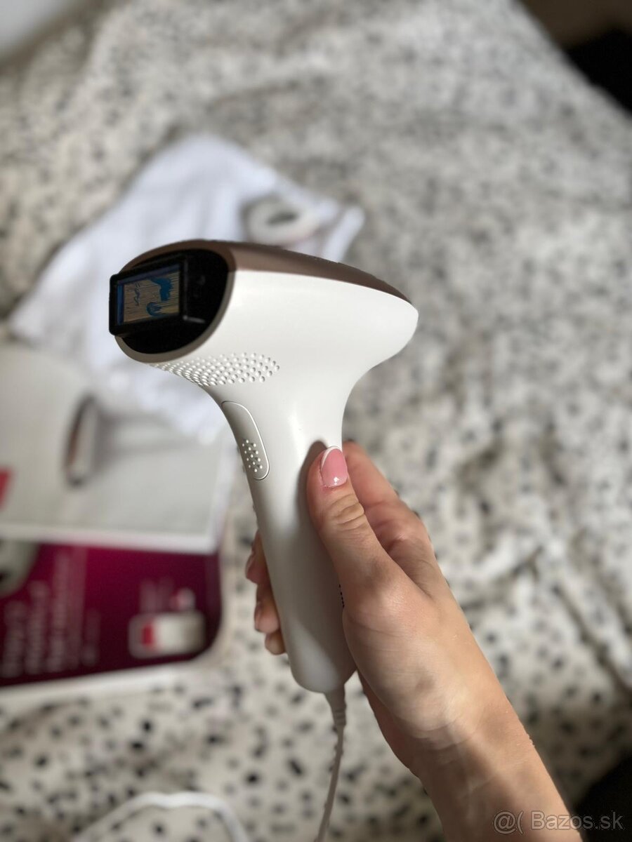 Predám epilátor Philips Lumea SC1997