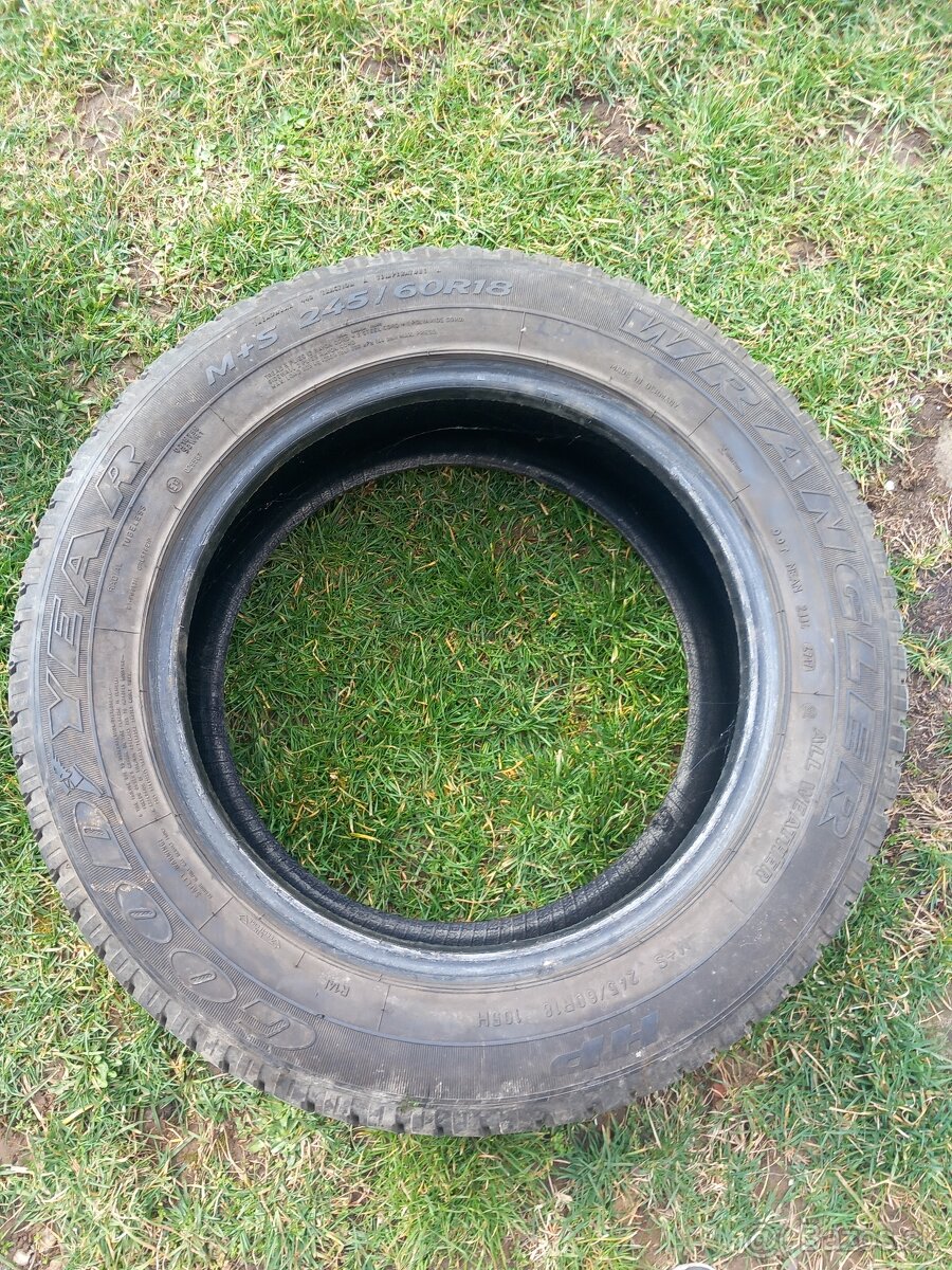 Pneu 245/60r18