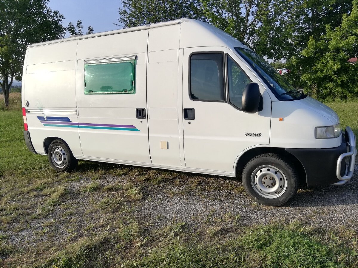 PREDAM KEMPER DODAVKU PEUGEOT BOXER 2,5TD,79kw,WOHNMMOBIL