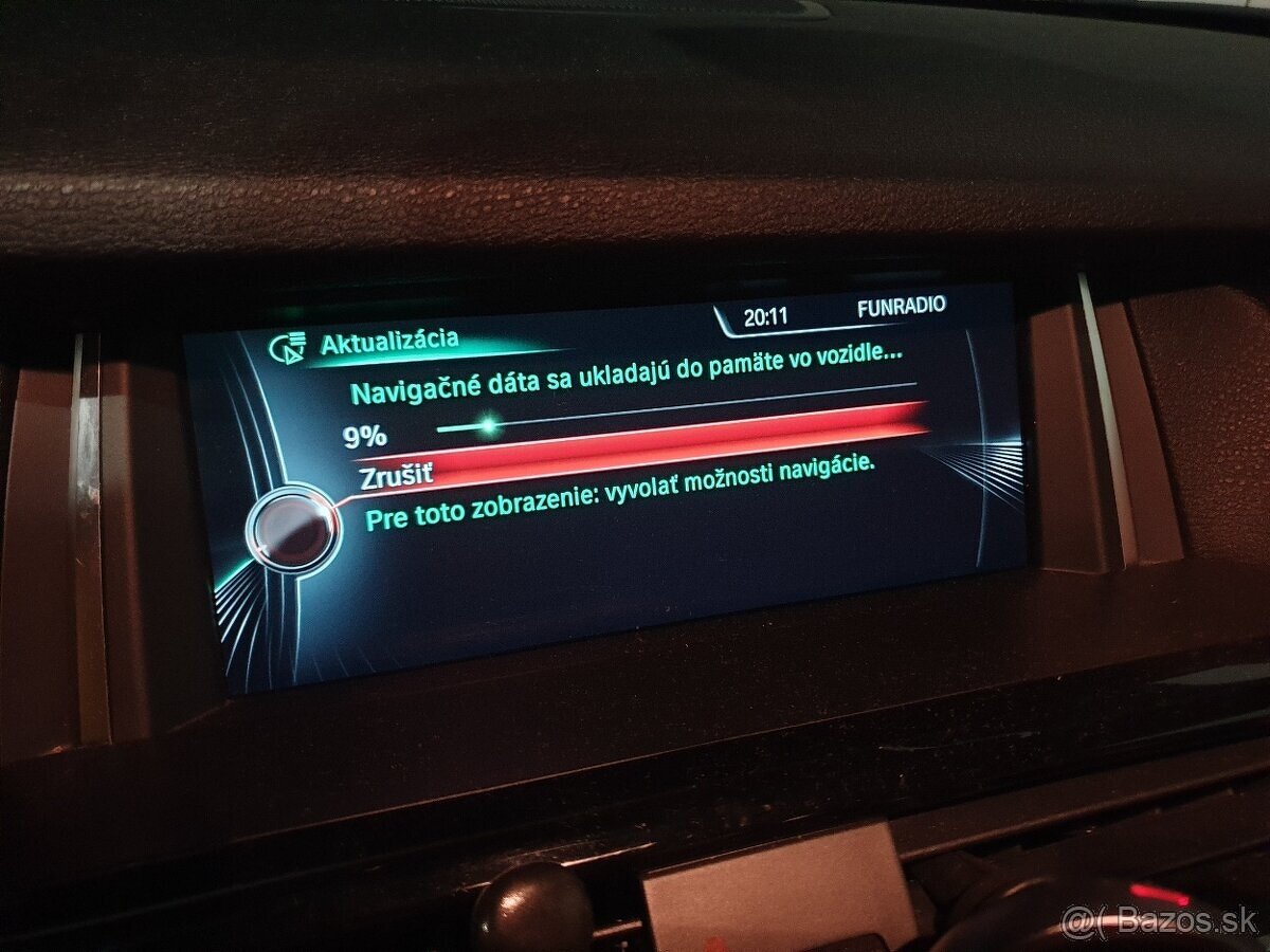 USB klúč 64GB s aktualizáciou máp pre navigáciu BMW