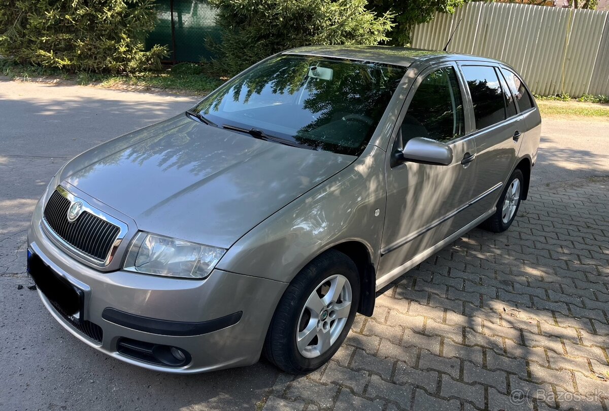 Škoda Fabia 1.2 klimatizácia