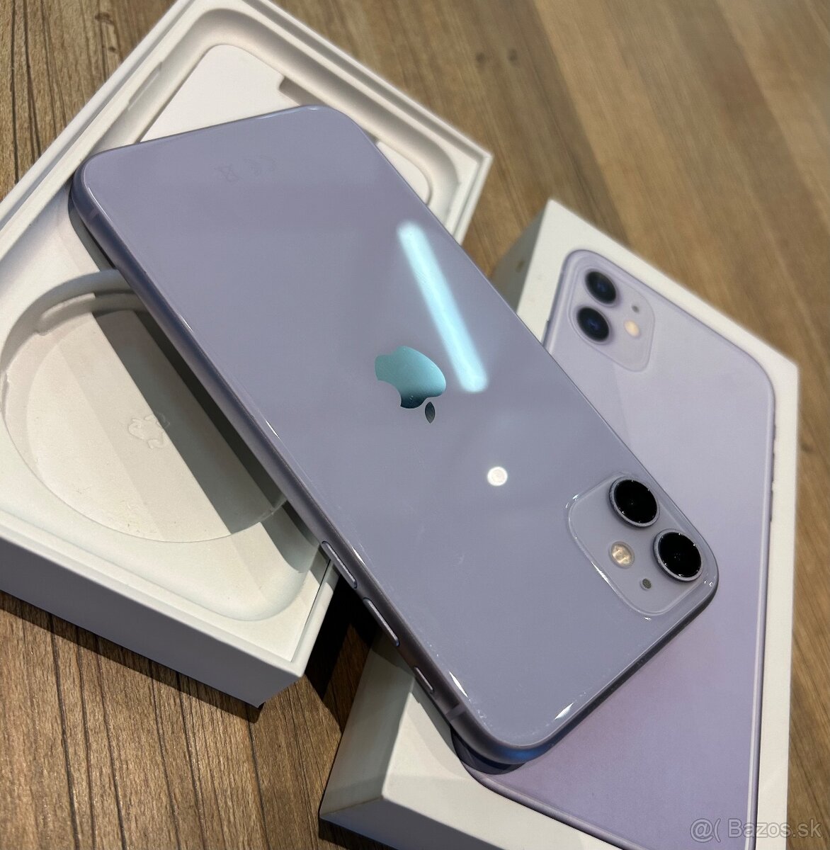 iPhone 11 64GB purple - 100% batéria , super stav