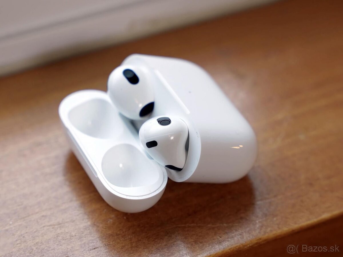 Apple Airpods 3. Generácie