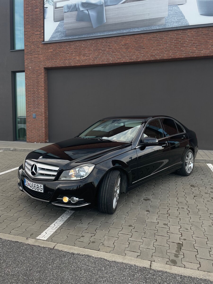 Mercedes-Benz C220 w204