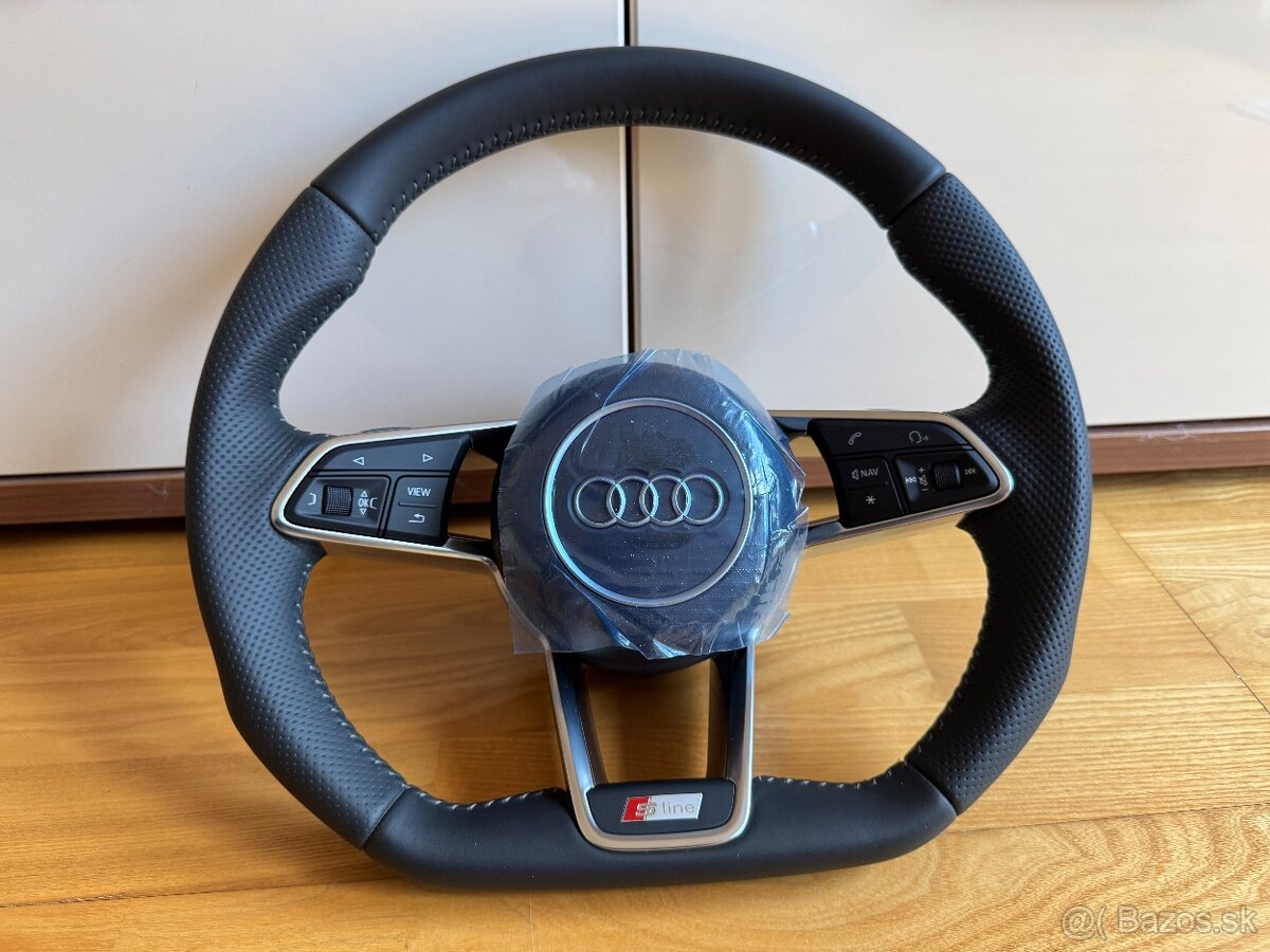 Volant Audi TT S line