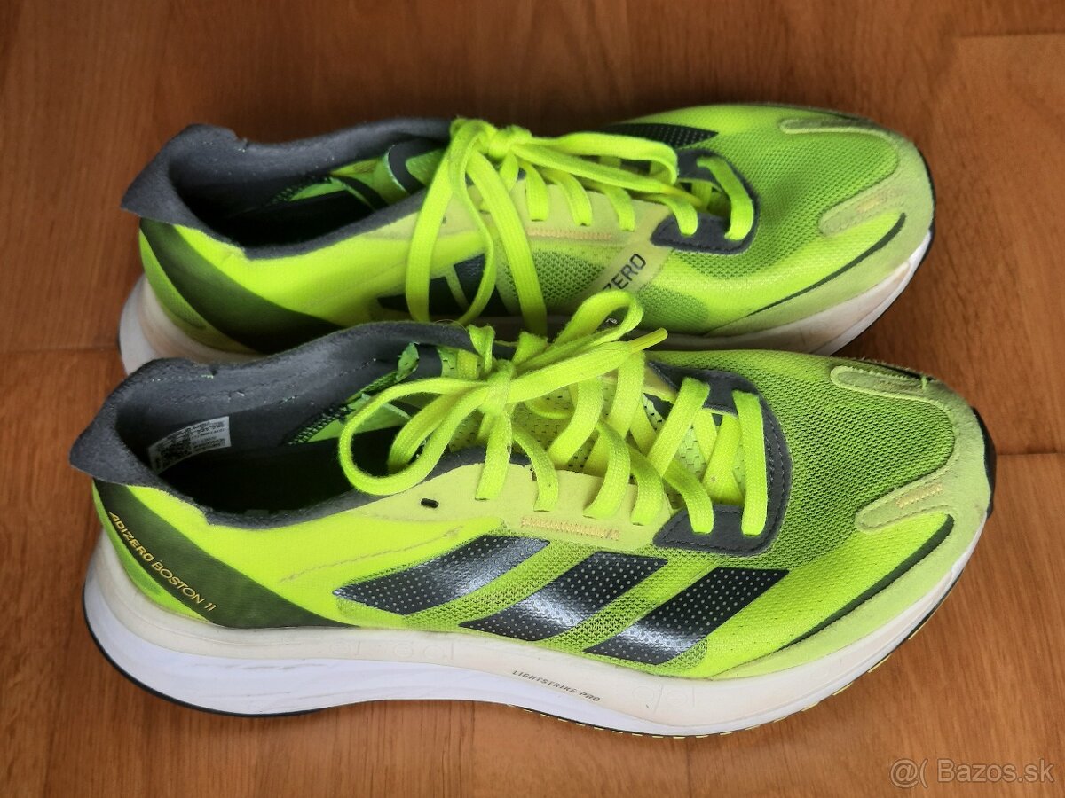 Bežecké tenisky Adidas Adizero Boston 11 vel. 39 1/3