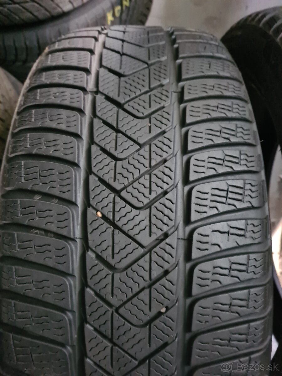 225/45 R19 Pirelli Sottozero 3 zimné 2ks.