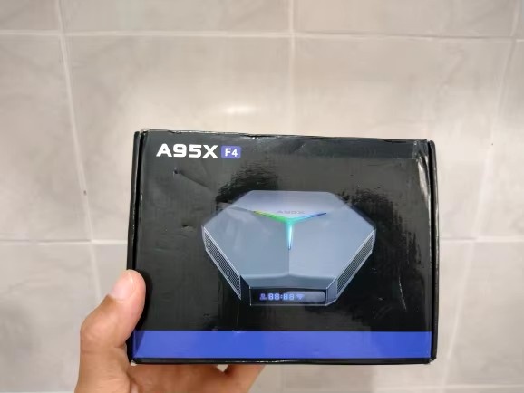 Android Box A95X F4