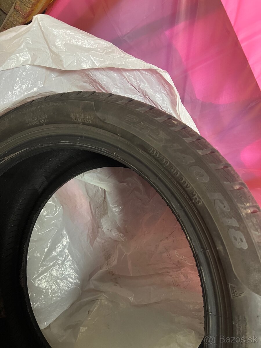 zimne pneumatiky Pireli 255/40 R18 Runflat