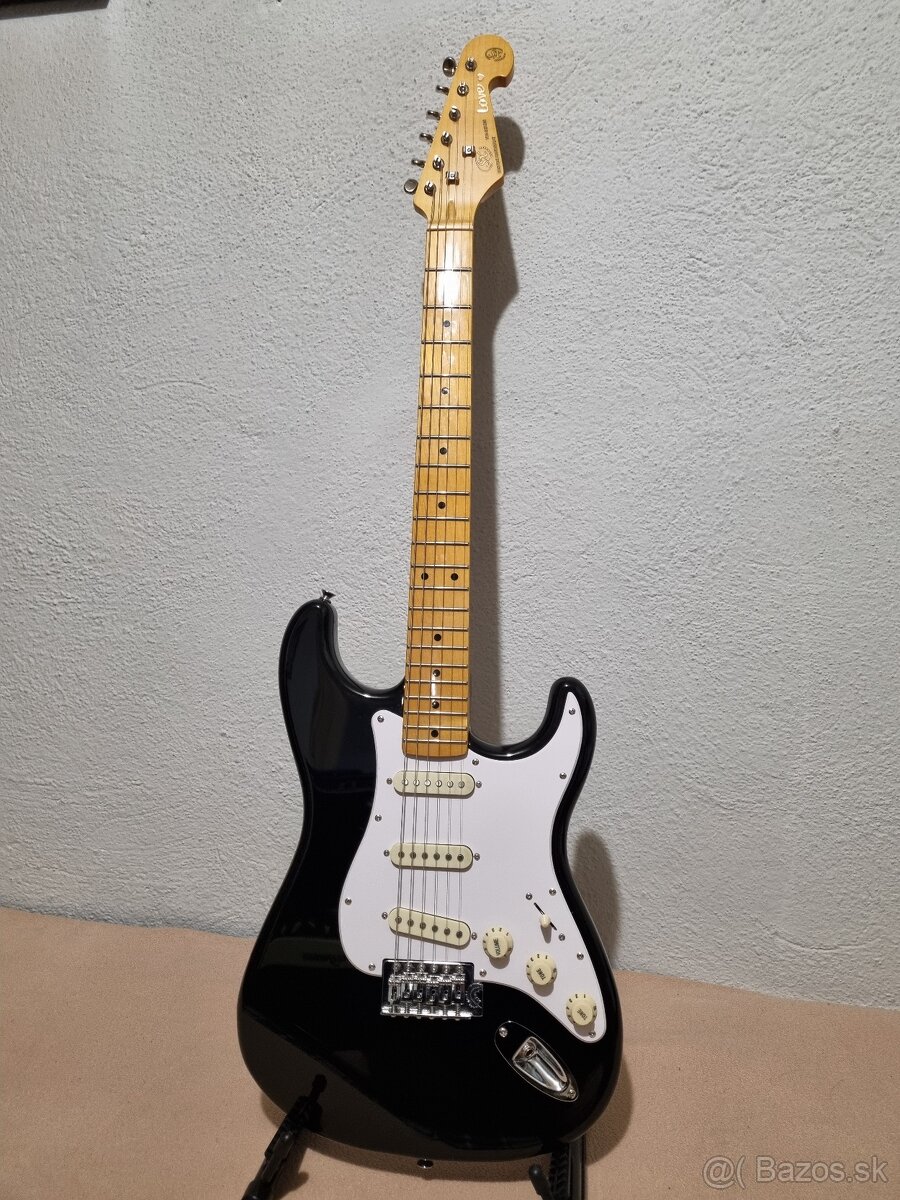 Elektrická gitara SX vintage model ST 57 black