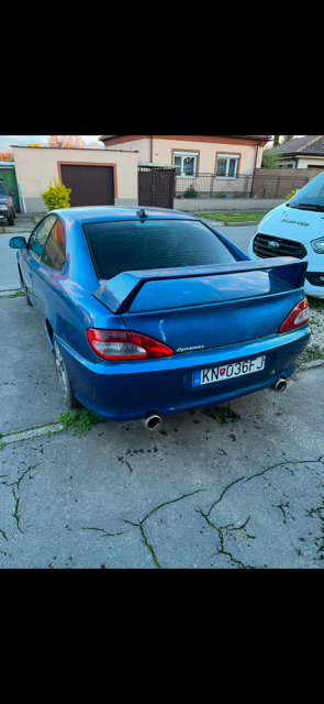 Peugeot coupe 406 3 liter benzín