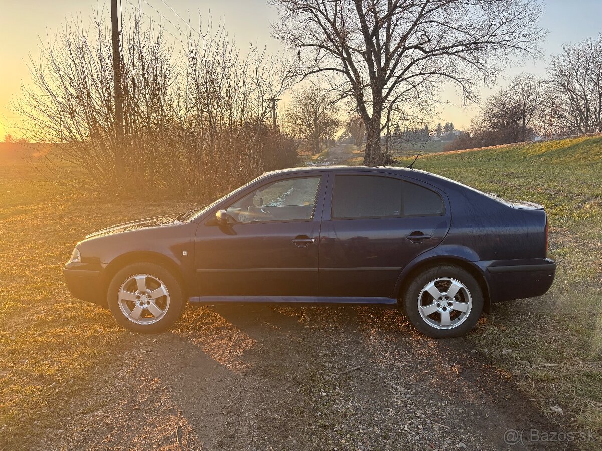 Škoda Octavia 1  1.8t 110kw 4x4 ARX sedan