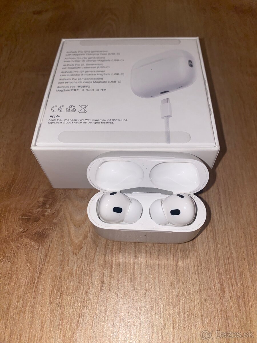 Sluchátka Apple AirPods Pro 2023