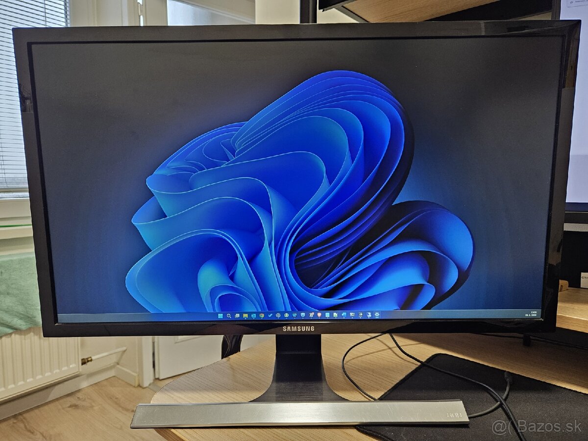 4K monitor Samsung U28E590D