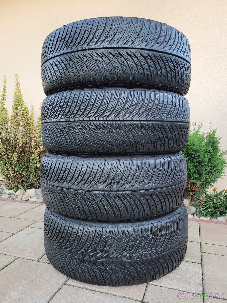 245/45 R19 Michelin zimné