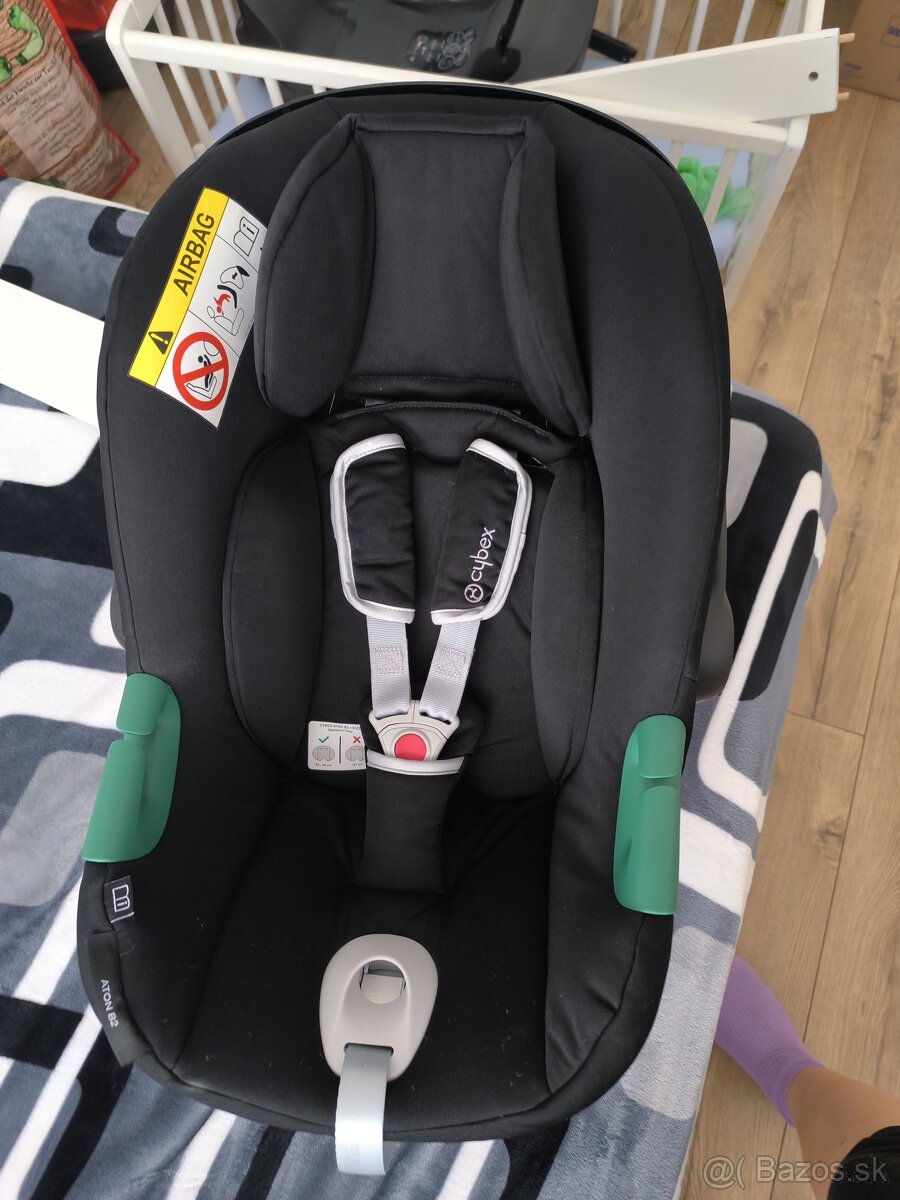 Cybex aton B2