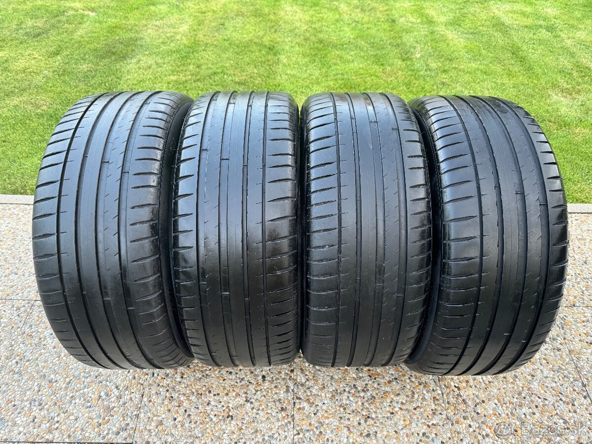 Michelin Pilot Sport 4 225/50 ZR18 99Y