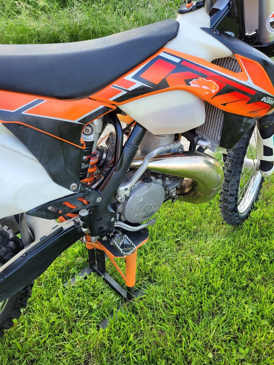 KTM SX 250 2012 Pro Circuit výfuk