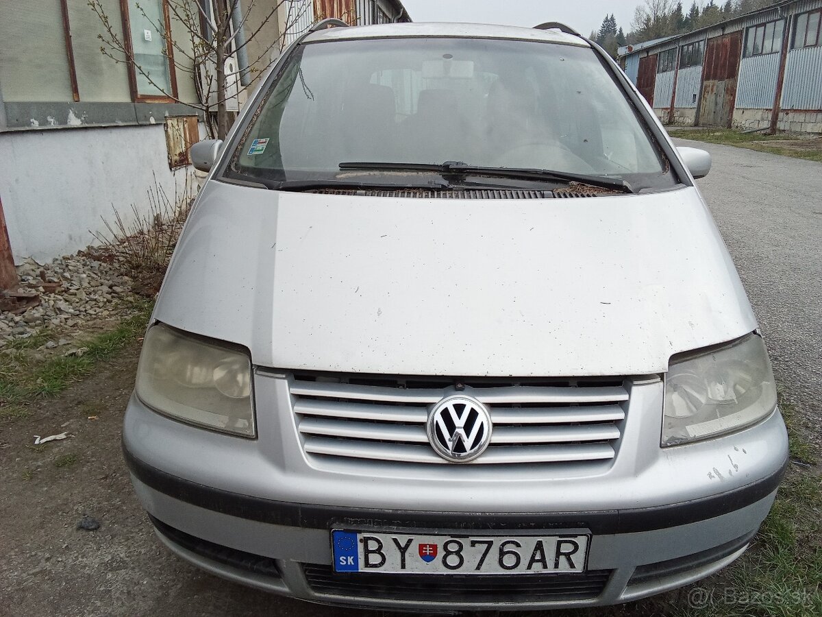 Rozpredám Volkswagen Sharan 2,1.9 TDI