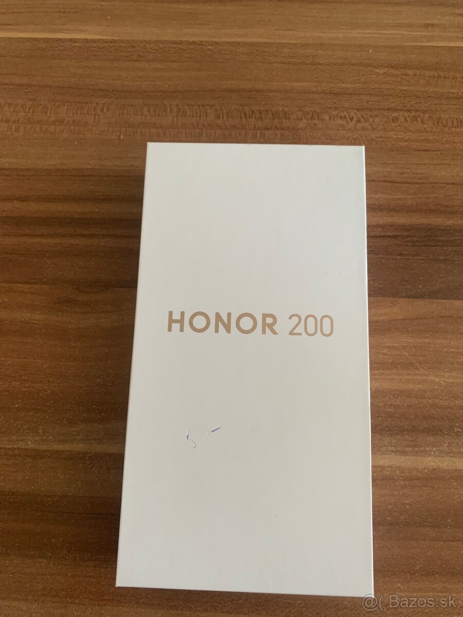 Honor 200