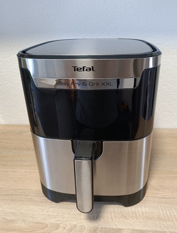 Súrne predám teplovzdušnú fritézu TEFAL Easy Fry & Grill XXL