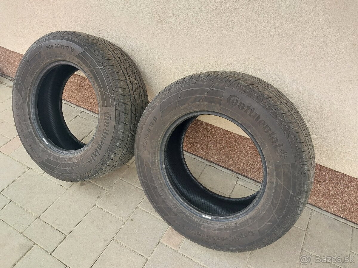 265/65 R17 Continental