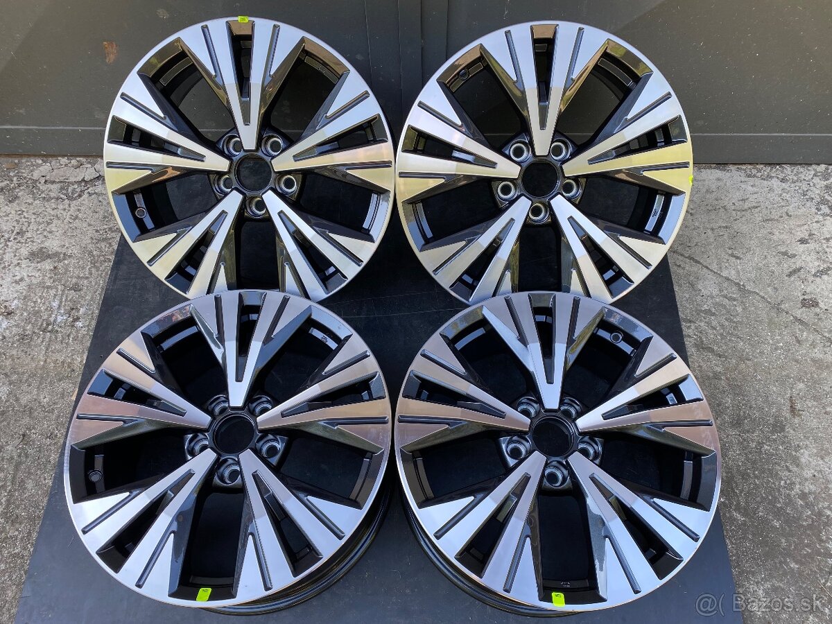 ✅ R18 ®️ Originál Nissan 5x114,3 ET40 ✅ Kia Toyota Honda atd