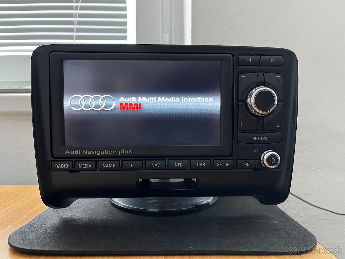 Audi Navigation Plus - RNS-E - TT 8J (RNSE) - LED verze