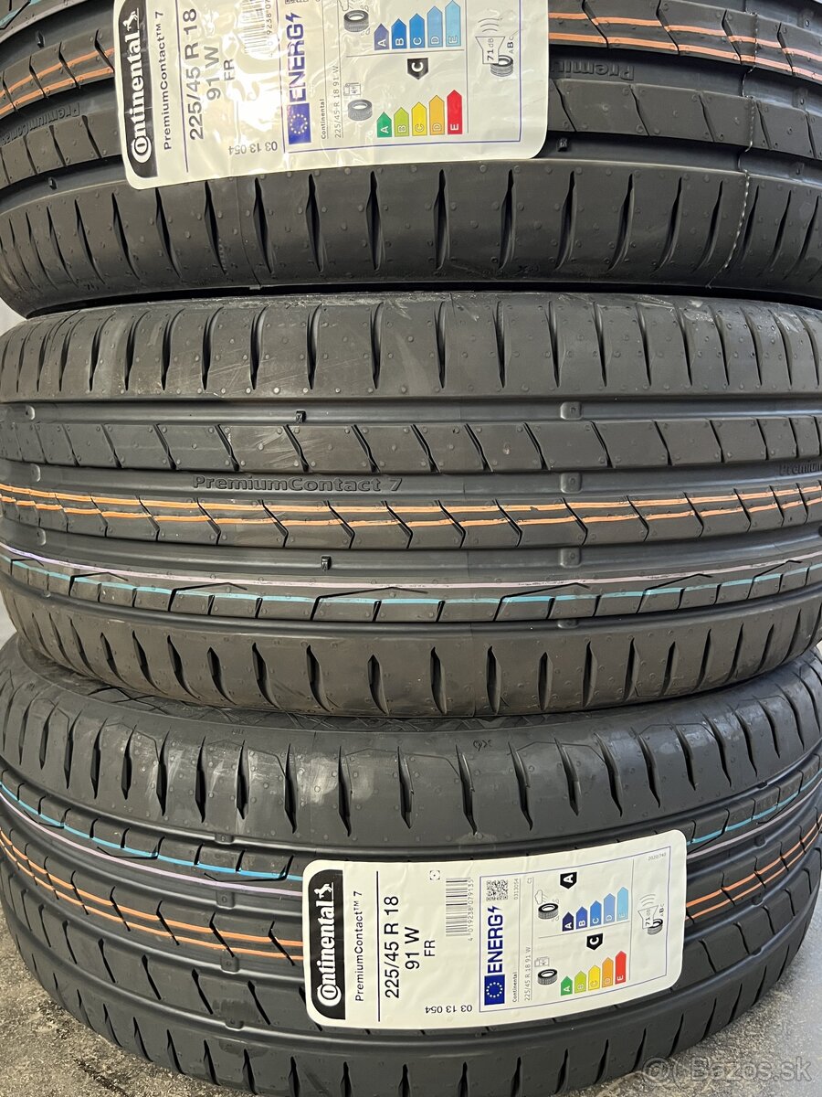 225/45 R18 91W Continental PremiumContact7 (cena 4 gumy)