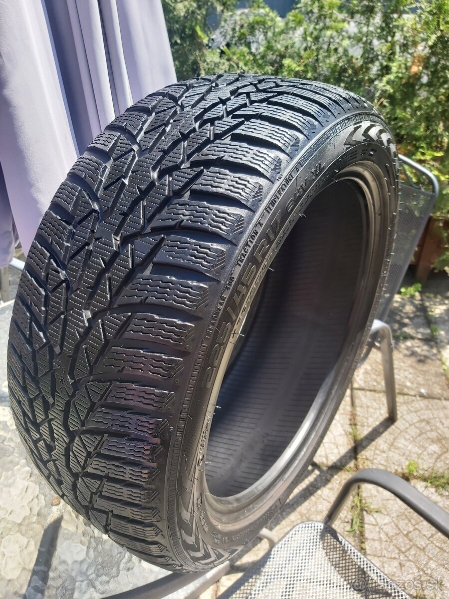 Nokian zimná 1ks  225/45/R17