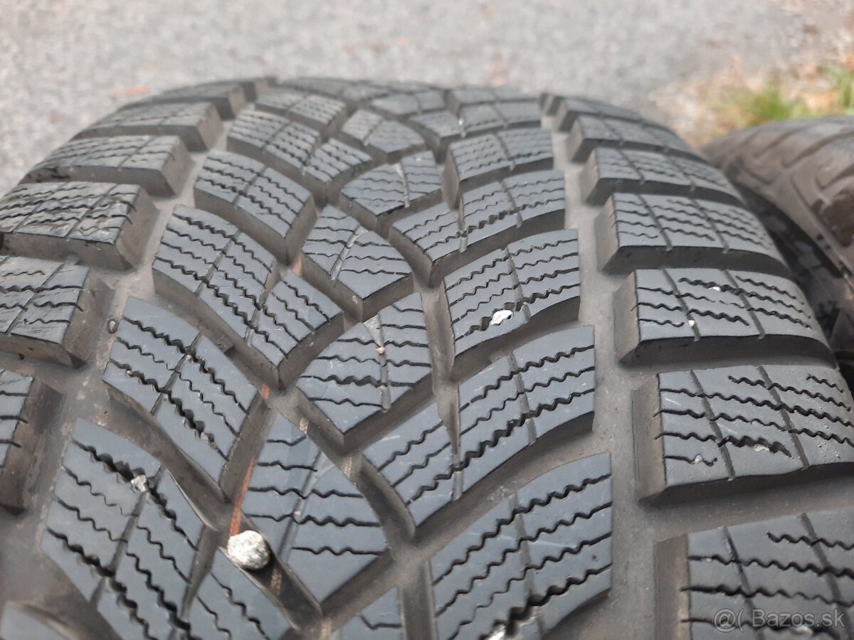 zimne 235/45 r18