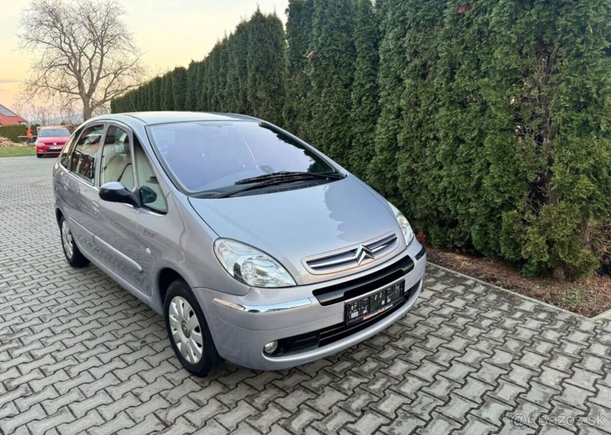 Citroën Xsara Picasso 1,8i Top stav klima dělan rozv benzín