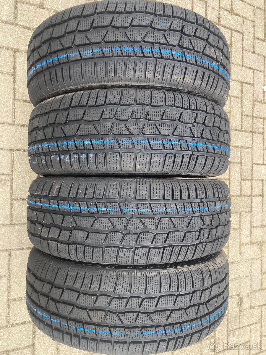 Predám nové zimné pneu 225/55 R17 protektor so zárukou 2roky