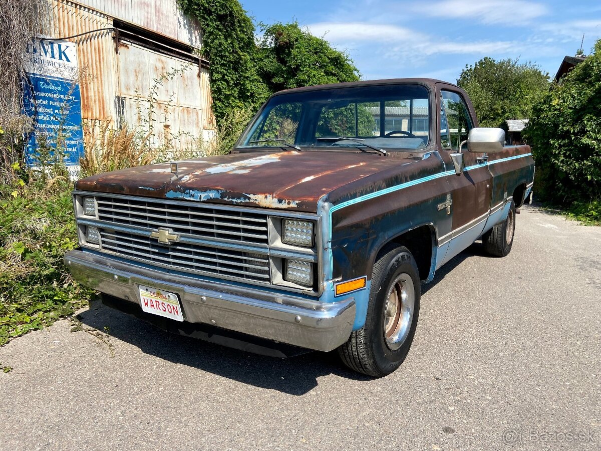 1984 Chevrolet C10 Scottsdale | 5.0 V8 | Kalifornie