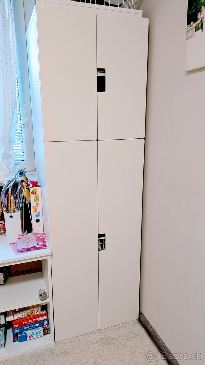 biela Ikea STUVA