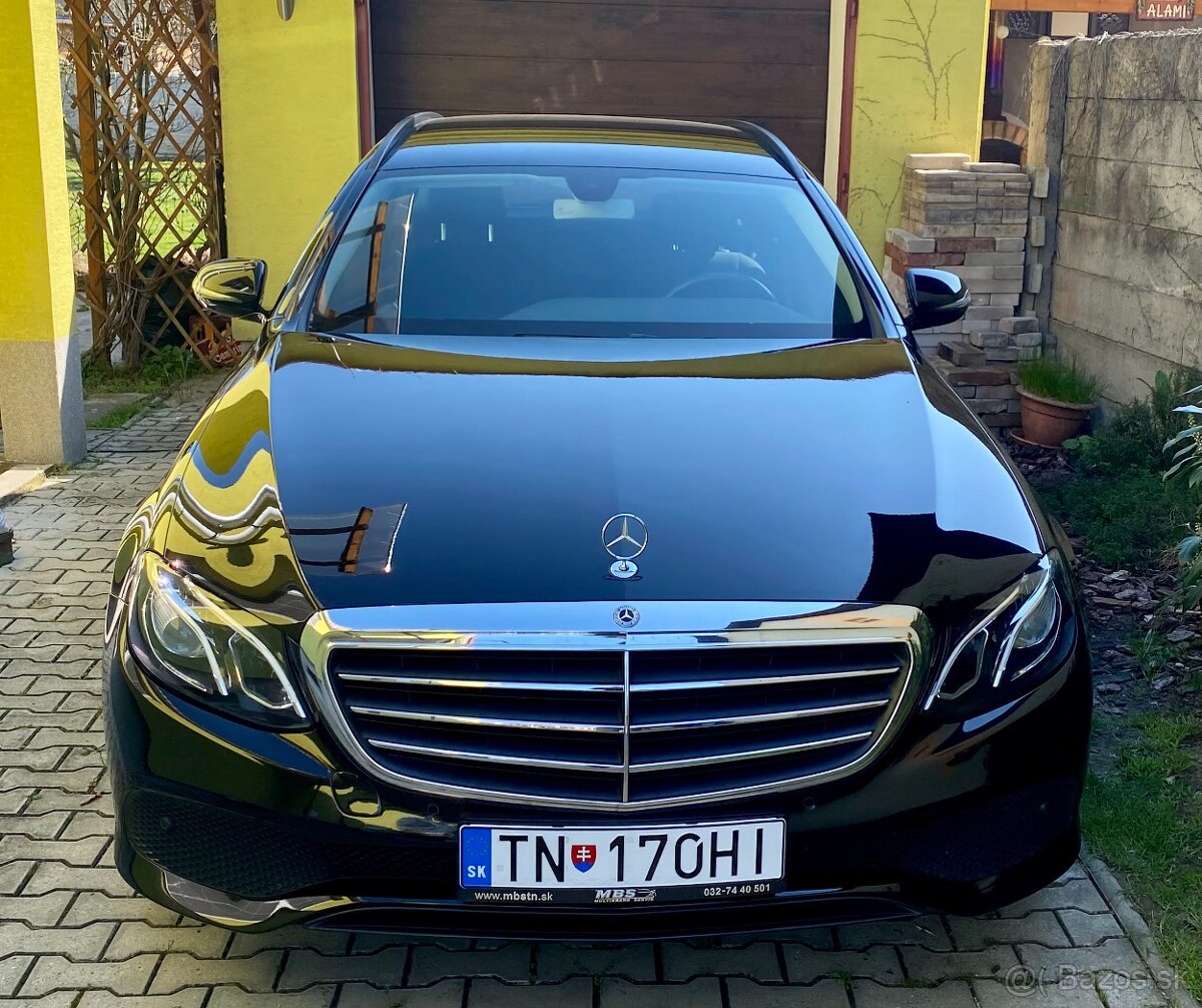 Mercedes E 220 4x4 dec. 2019- 97 tis km