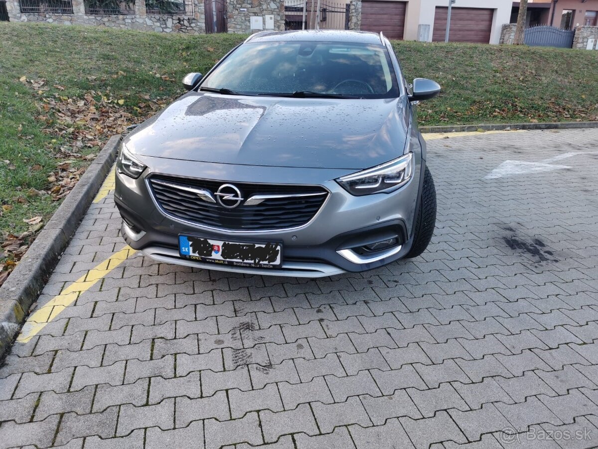 Insignia Country Tourer 2018, 191kw, 4x4, AT8, benzín