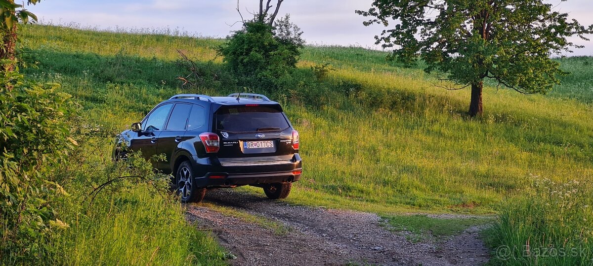 stále aktuálne- Subaru Forester 2.0i XT CVT, 177kW