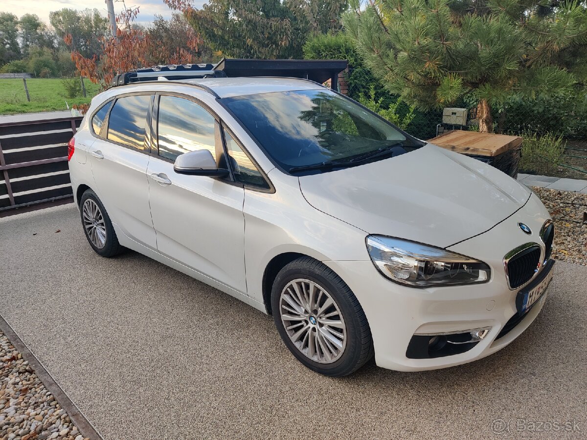 BMW 218i Active Tourer (F45)