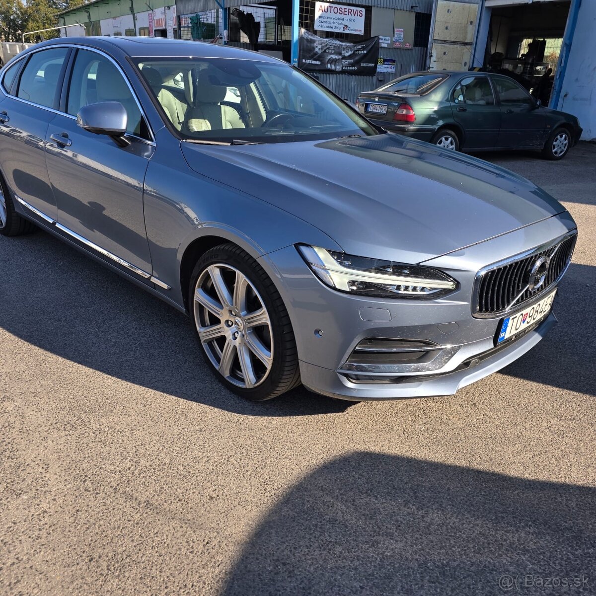 Krásne Volvo S90- Top stav, možný odpočet DPH