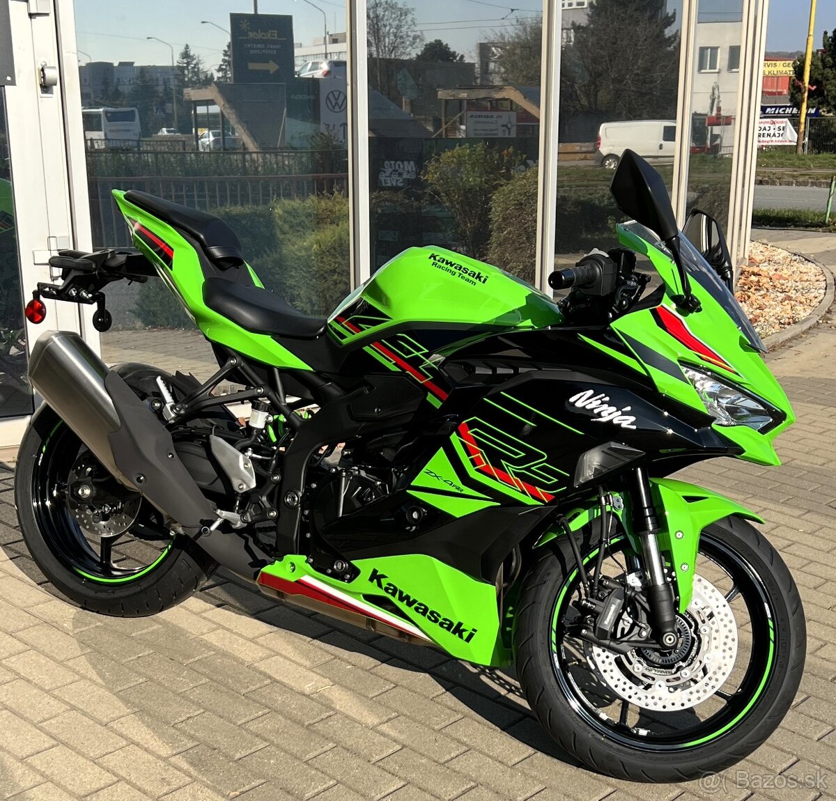 Kawasaki ZX-4RR zelená s rýchloradením