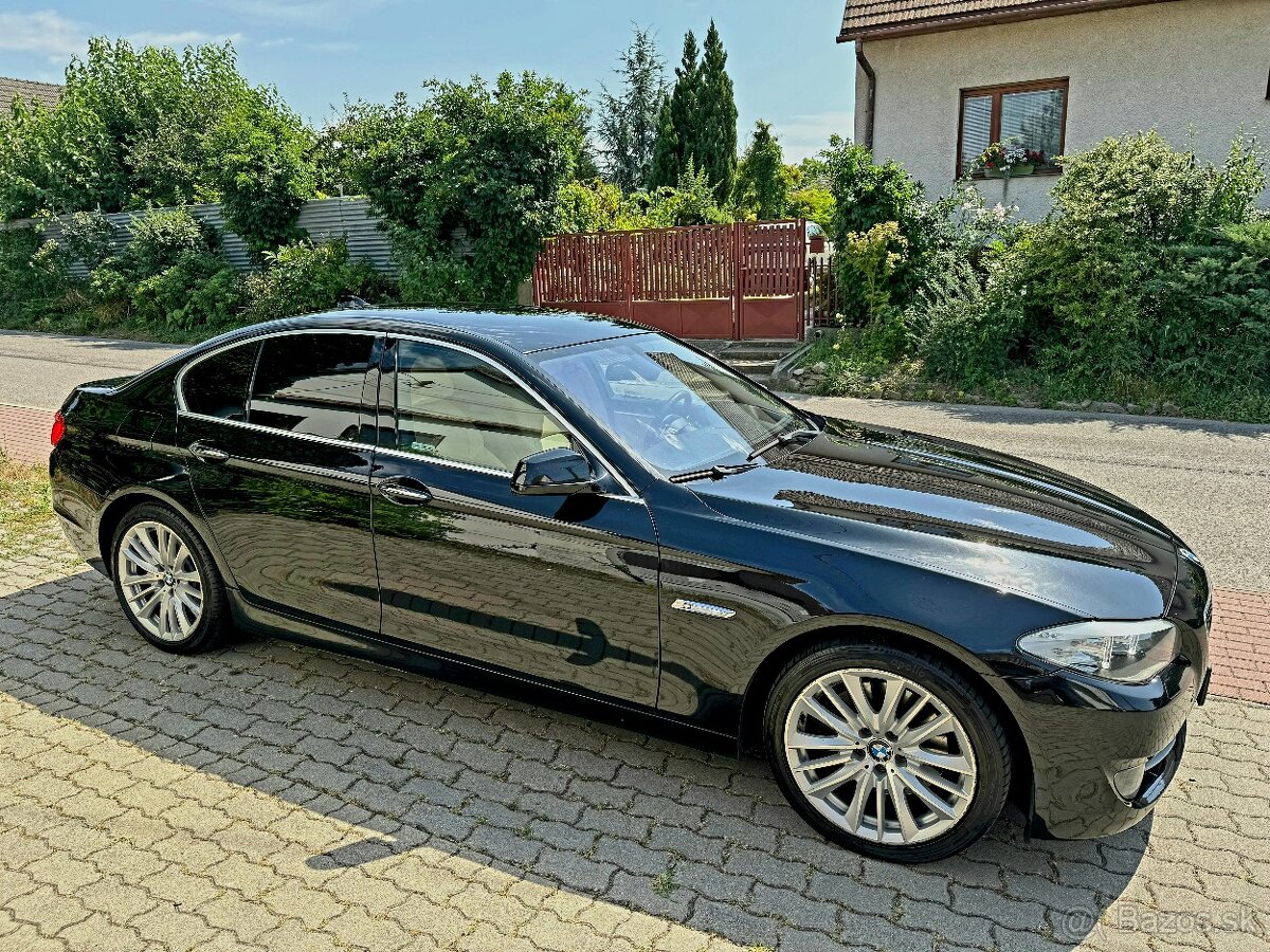 BMW F10 535D FULL VÝBAVA, Kúp.v SR, 2.majiteľ, r.v.2010