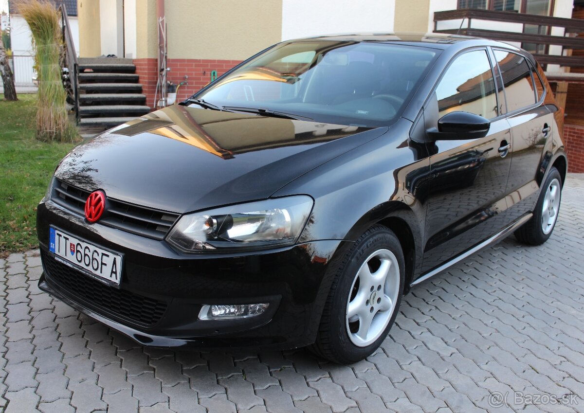 • Volkswagen POLO 1.2i, 44 kW, benzín, r.v. 2009 •