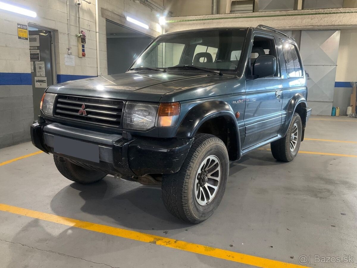 MITSUBISHI PAJERO 2,5TD superselect