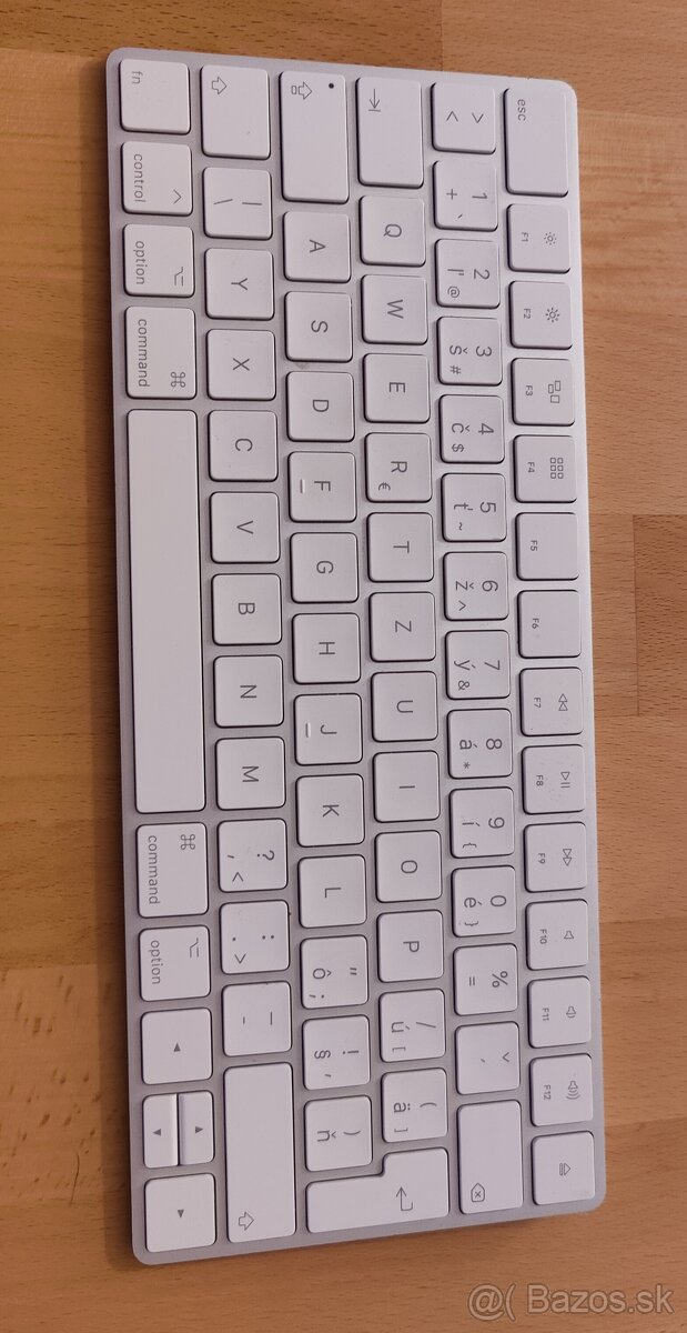 Apple Magic Keyboard SK verzia