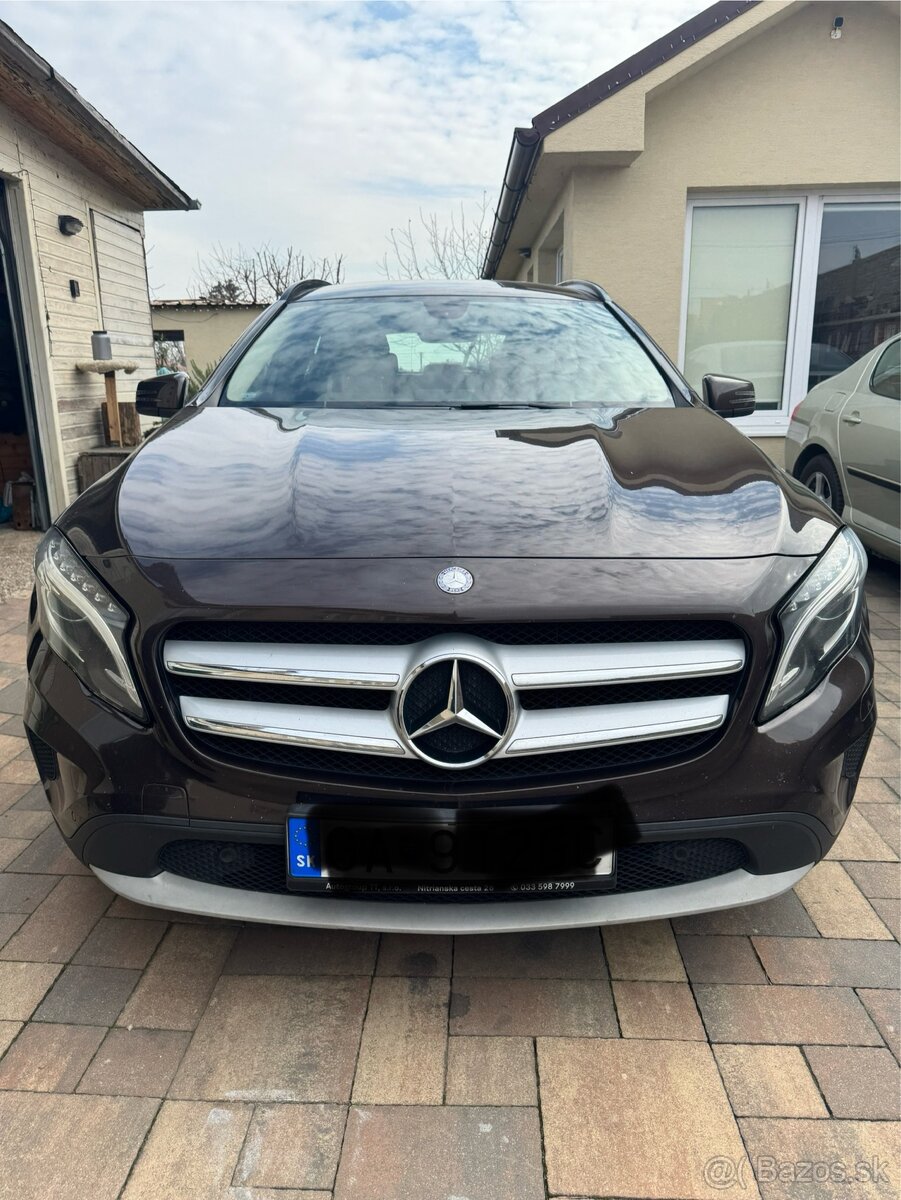 Mercedes GLA 200