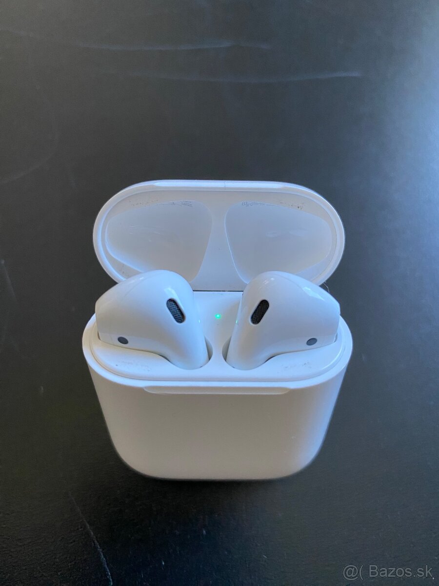 Apple AirPods 2.gen 2019