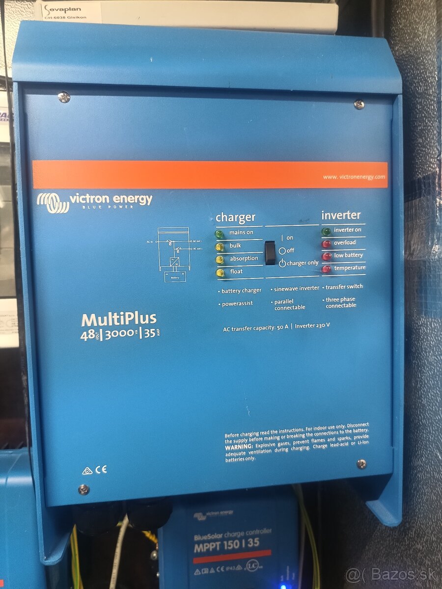 Menič Victron Multiplus 3000